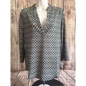NWT Teenbell Blue Green Hearts V-Neckline Top